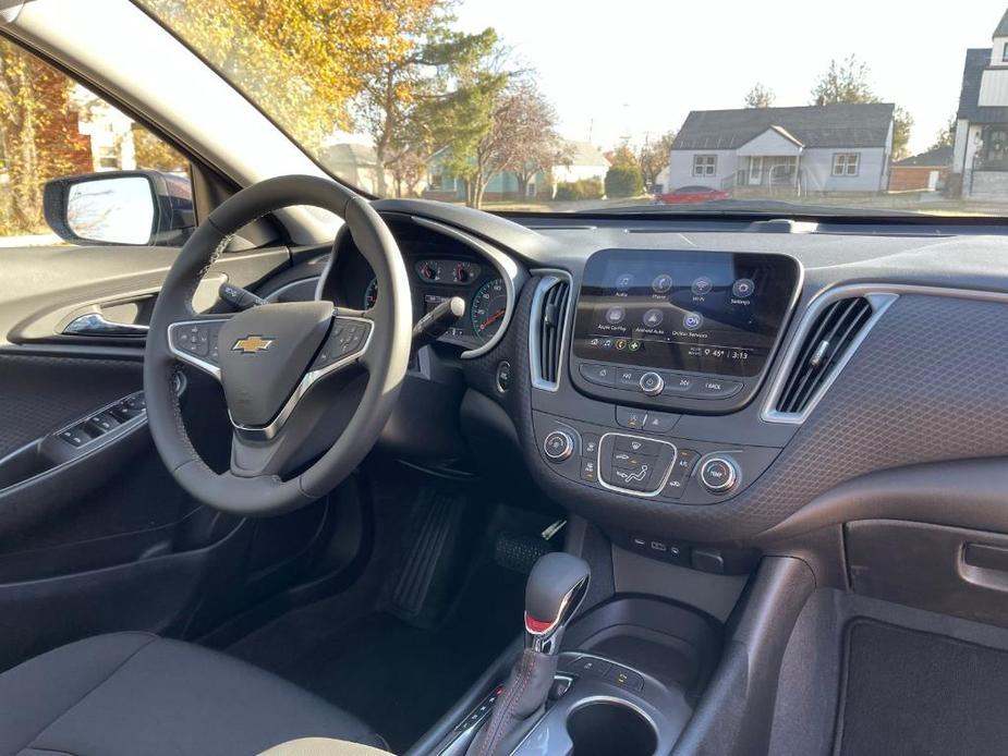 new 2025 Chevrolet Malibu car, priced at $28,245