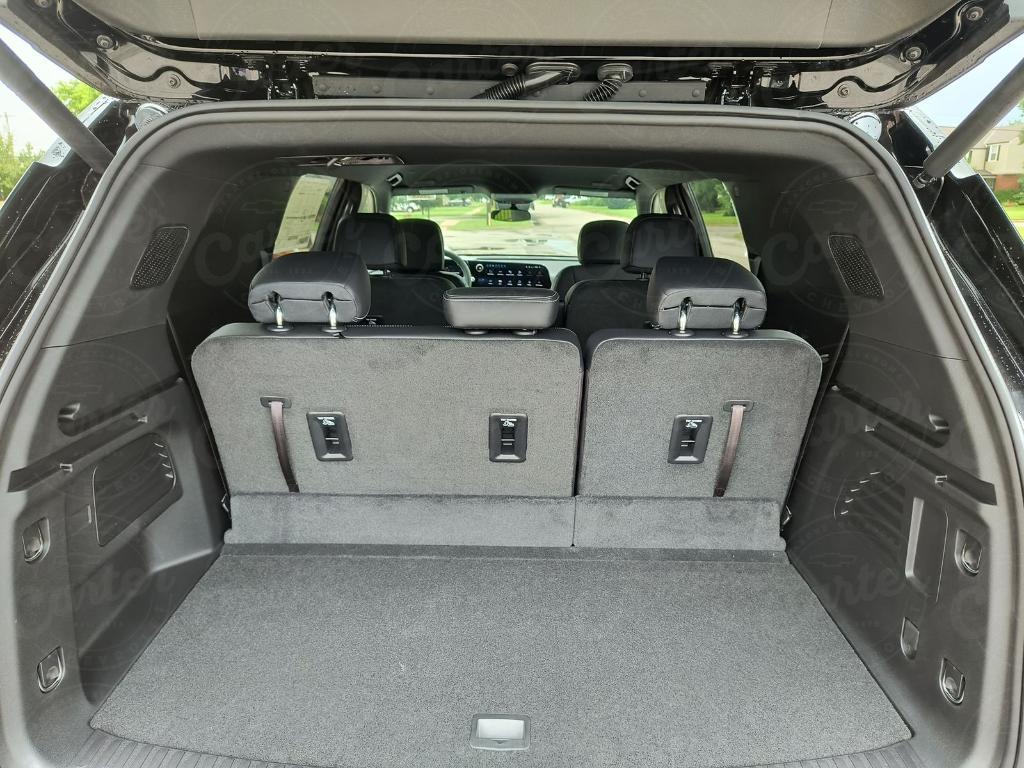 new 2025 Chevrolet Traverse car, priced at $43,735