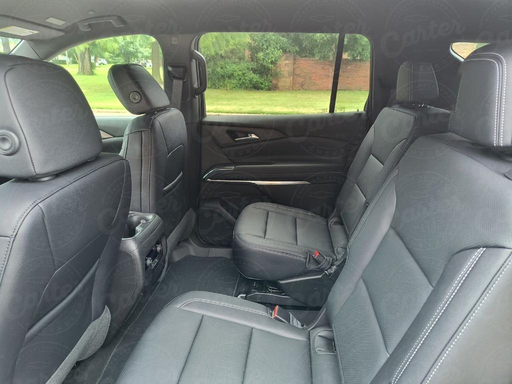 new 2025 Chevrolet Traverse car, priced at $43,735