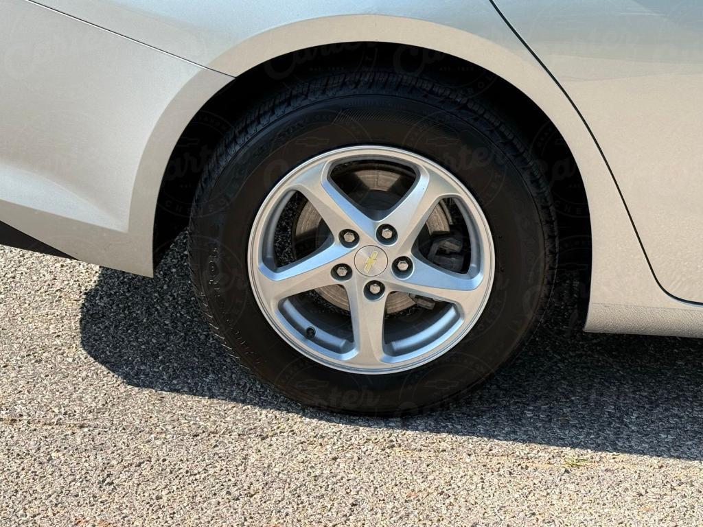 used 2018 Chevrolet Malibu car, priced at $13,000
