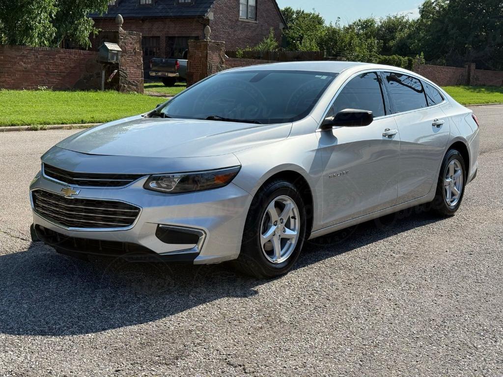 used 2018 Chevrolet Malibu car, priced at $13,000