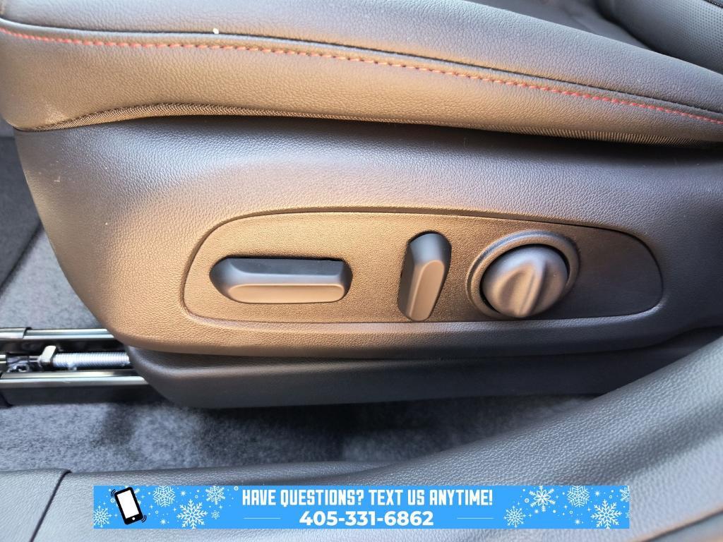 new 2025 Chevrolet Trax car, priced at $27,192