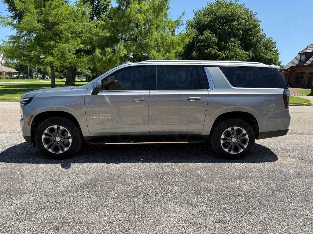 new 2025 Chevrolet Suburban car, priced at $74,470