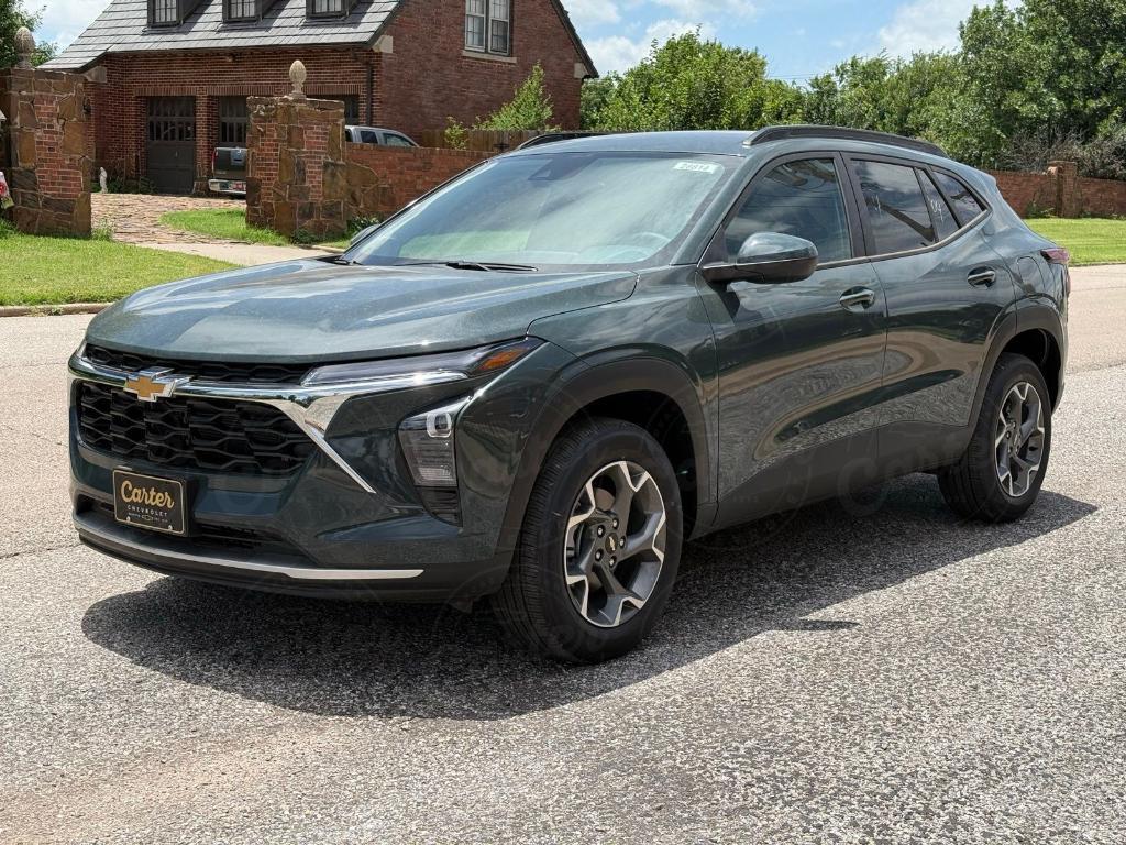 new 2025 Chevrolet Trax car, priced at $25,485