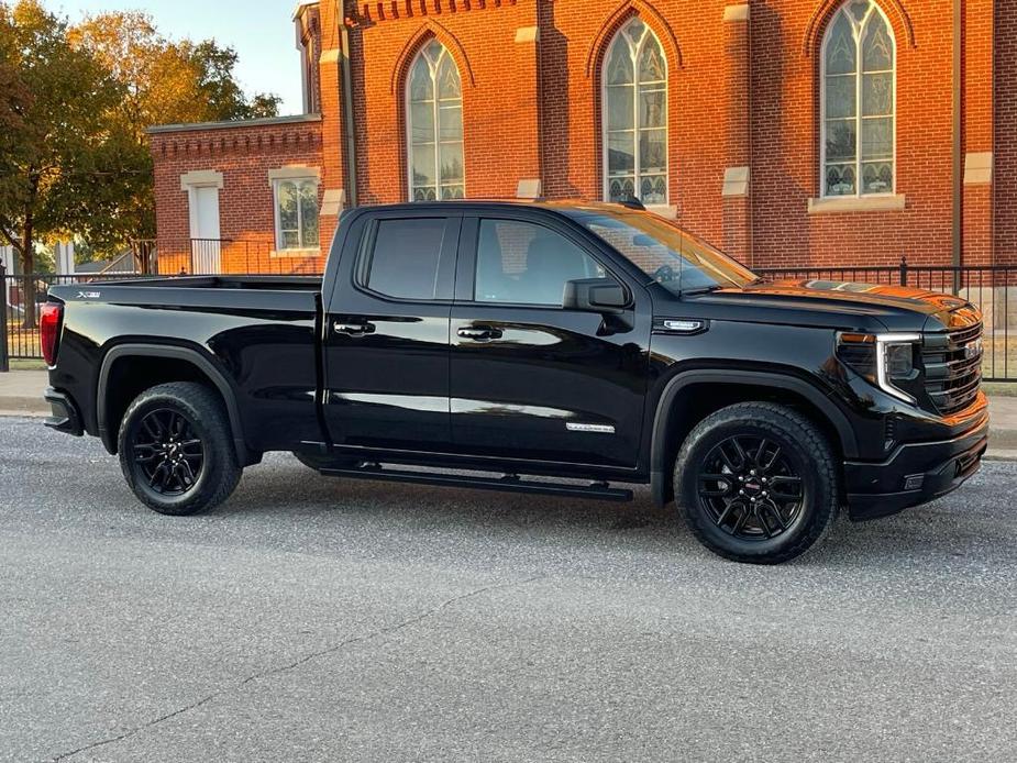 used 2024 GMC Sierra 1500 car, priced at $50,936