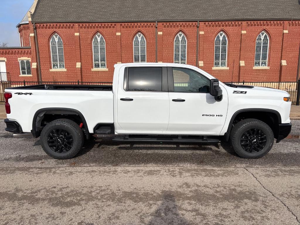 new 2025 Chevrolet Silverado 2500 car, priced at $68,330