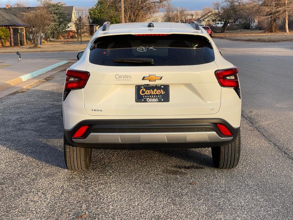 new 2025 Chevrolet Trax car, priced at $24,230