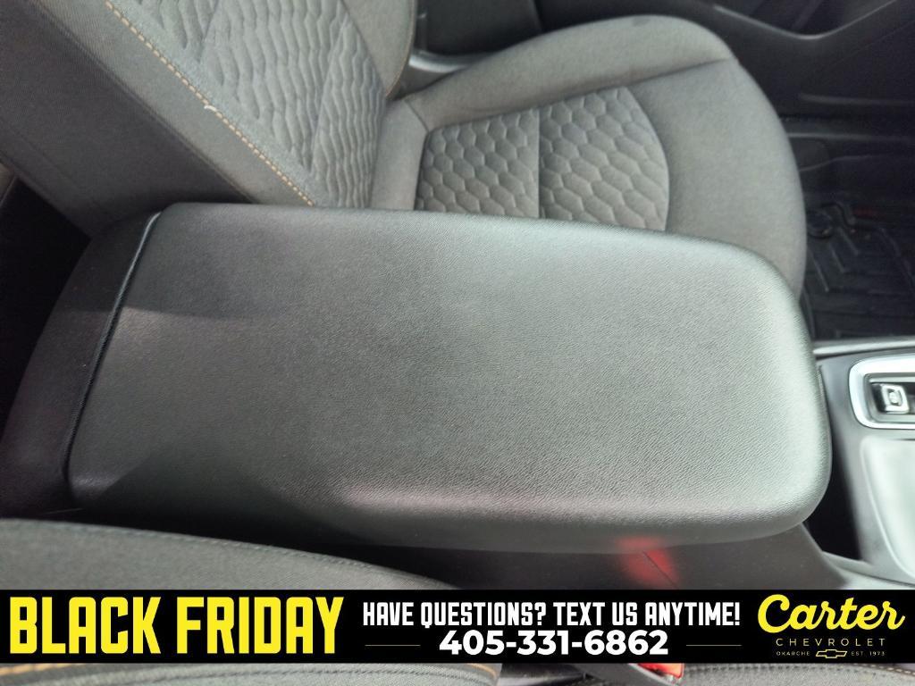 used 2021 Chevrolet Equinox car, priced at $17,000