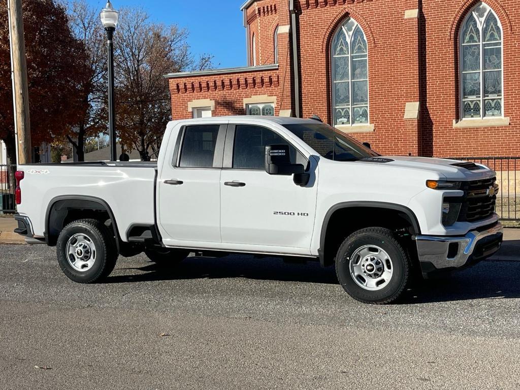 new 2024 Chevrolet Silverado 2500 car, priced at $48,000