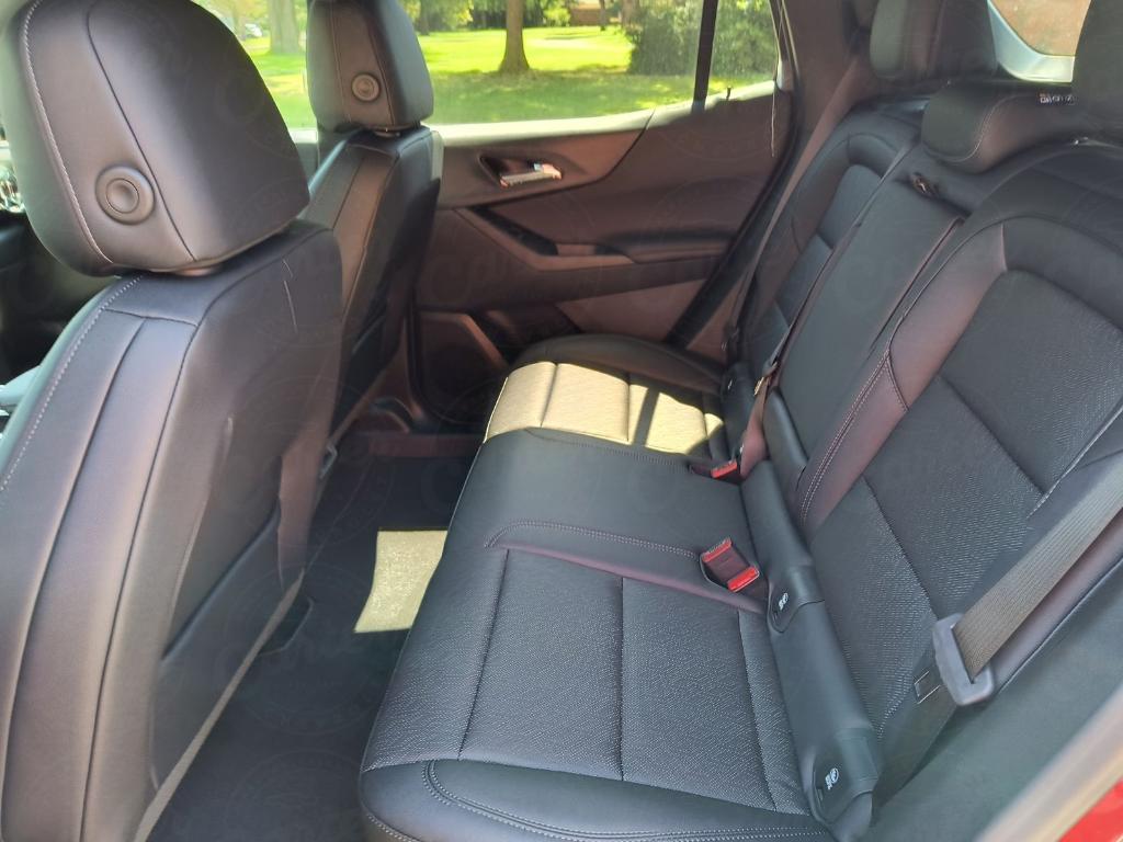 new 2026 Chevrolet Equinox car, priced at $35,617
