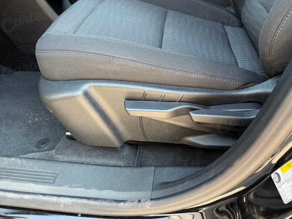 new 2026 Chevrolet Equinox car, priced at $29,995