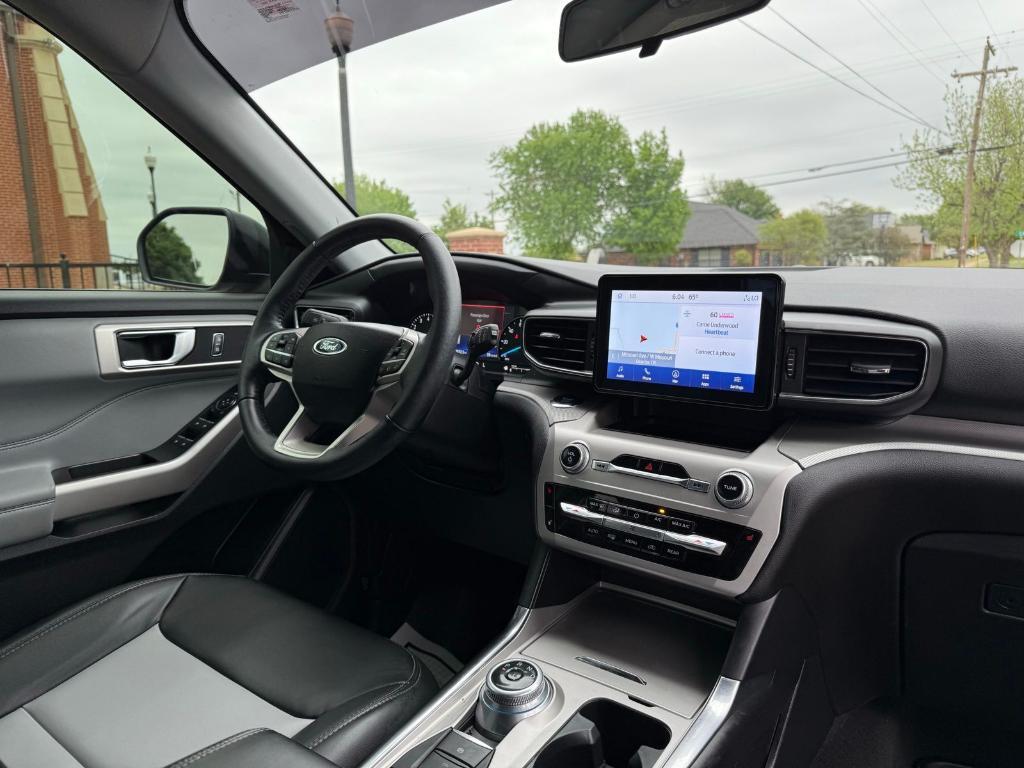 used 2022 Ford Explorer car, priced at $25,900