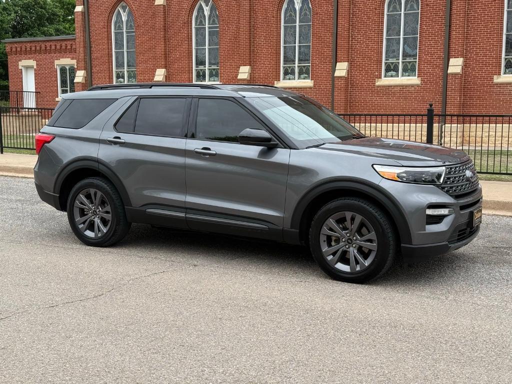 used 2022 Ford Explorer car, priced at $25,900