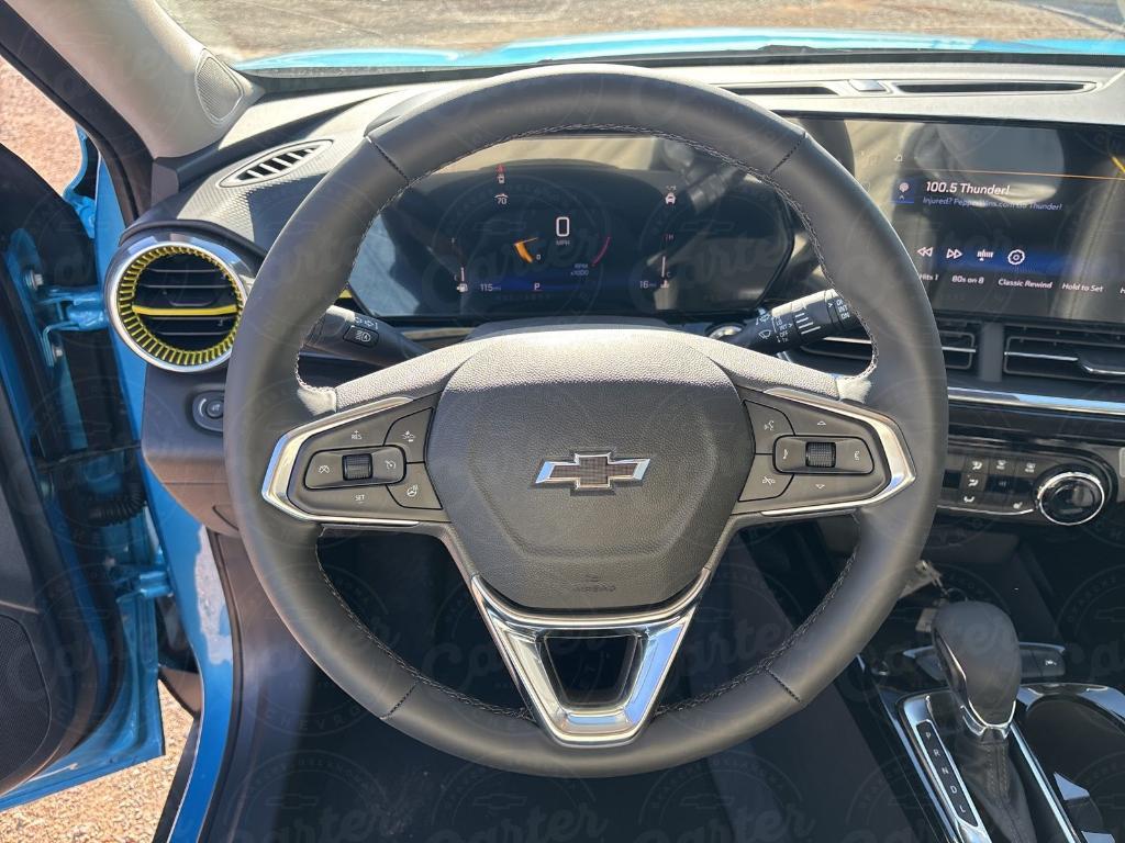 new 2025 Chevrolet Trax car, priced at $27,025