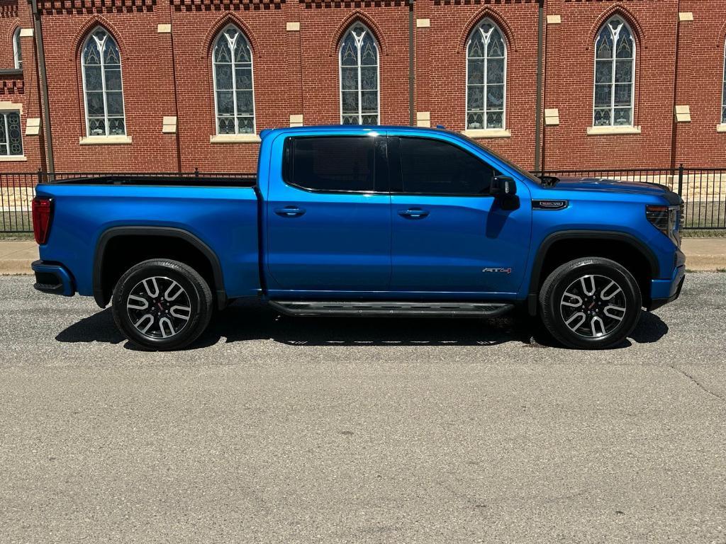 used 2022 GMC Sierra 1500 car, priced at $50,500