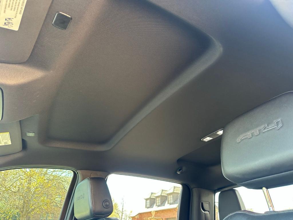 used 2022 GMC Sierra 1500 car, priced at $50,500