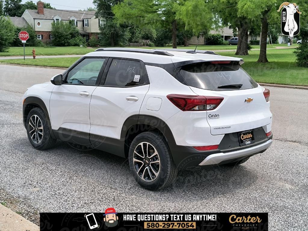 new 2025 Chevrolet TrailBlazer car, priced at $28,575