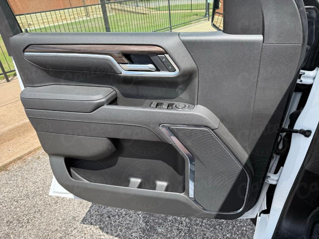 new 2025 Chevrolet Silverado 1500 car, priced at $56,985