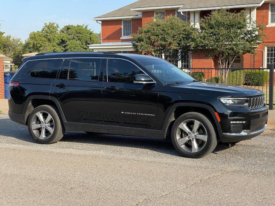 used 2021 Jeep Grand Cherokee L car, priced at $30,000