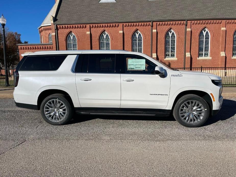 new 2025 Chevrolet Suburban car, priced at $86,615