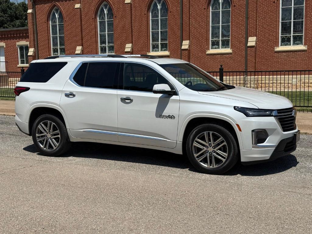 used 2023 Chevrolet Traverse car, priced at $42,500