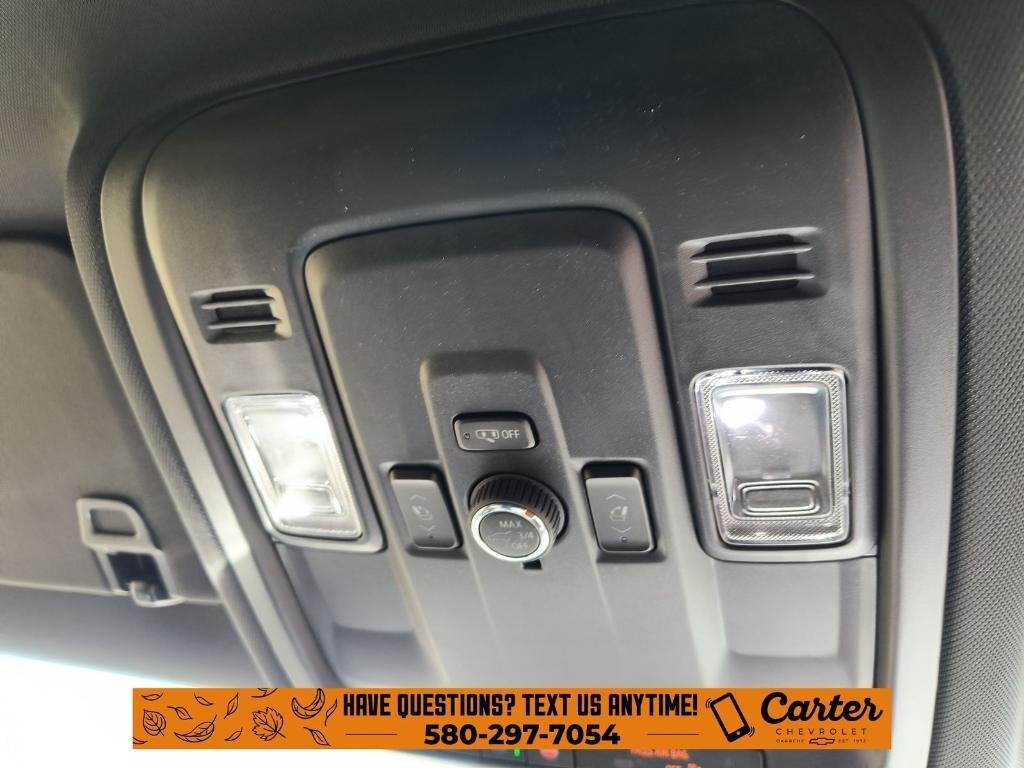 new 2025 Chevrolet Suburban car, priced at $71,697