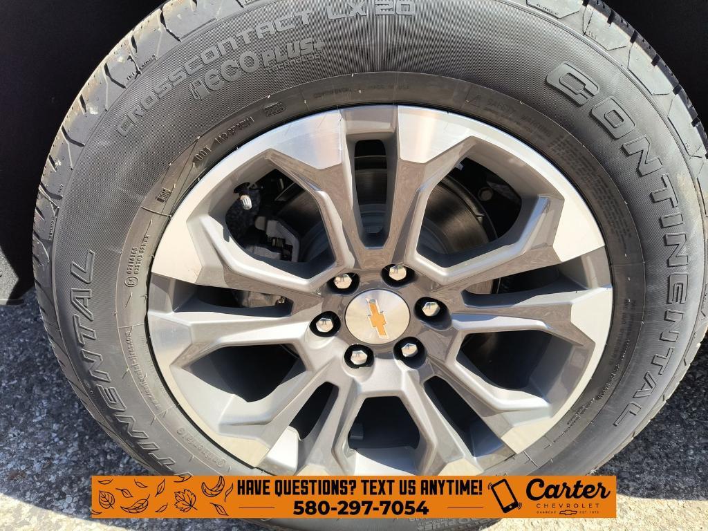 new 2025 Chevrolet Suburban car, priced at $71,697