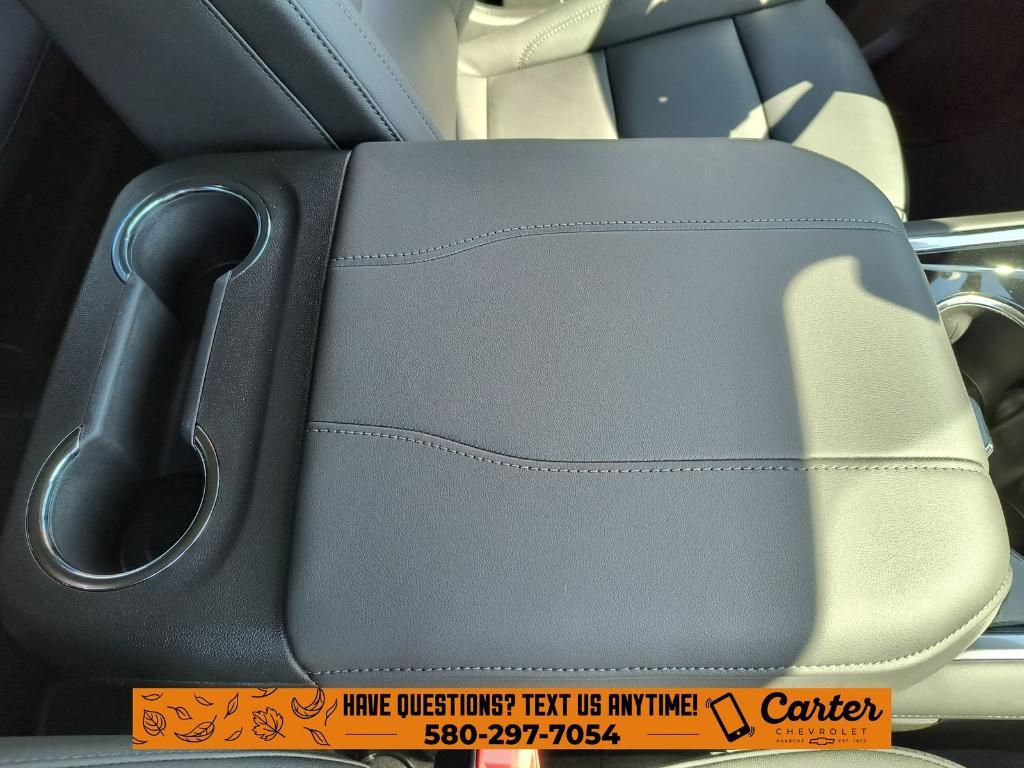 new 2025 Chevrolet Suburban car, priced at $71,697