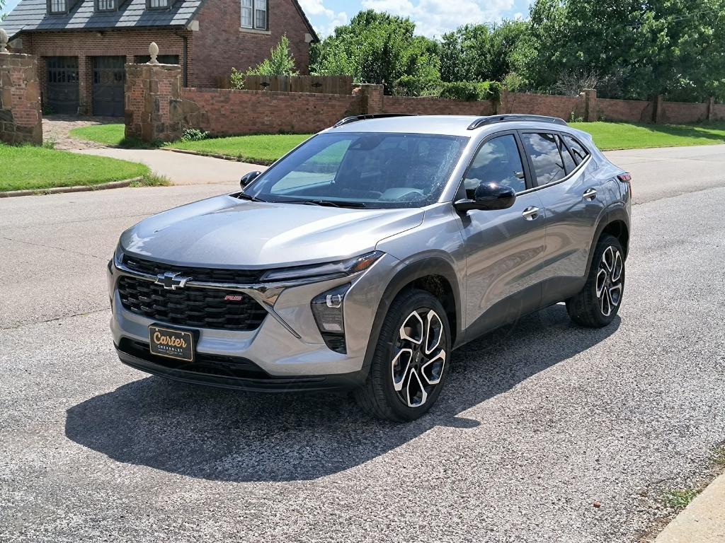 used 2025 Chevrolet Trax car, priced at $26,900