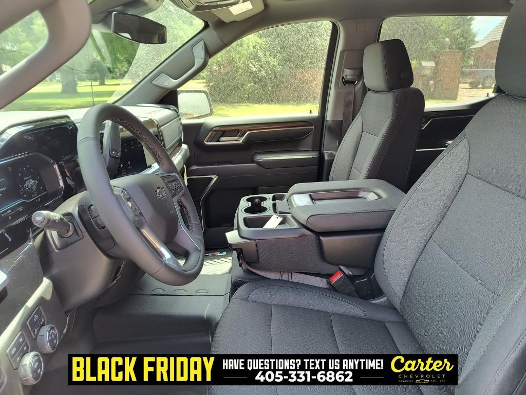 new 2025 Chevrolet Silverado 1500 car, priced at $50,693