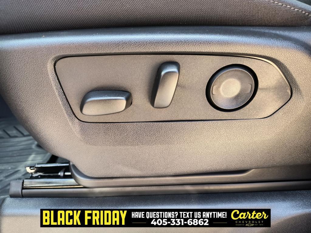 new 2025 Chevrolet Silverado 1500 car, priced at $50,693