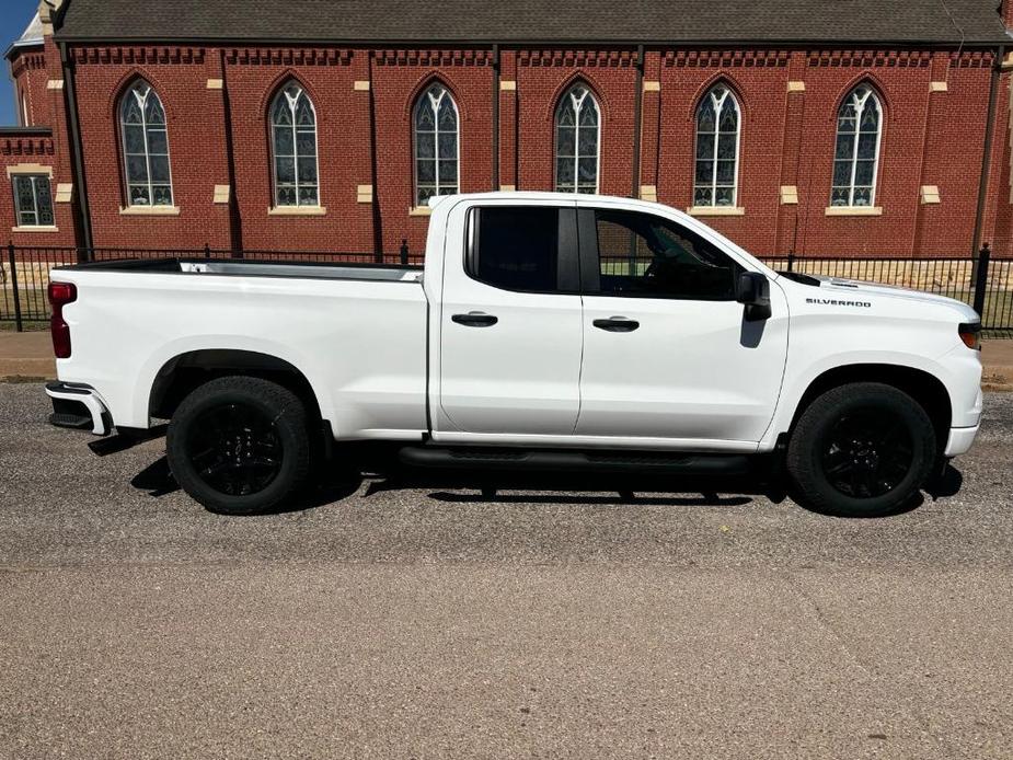 new 2025 Chevrolet Silverado 1500 car, priced at $43,090