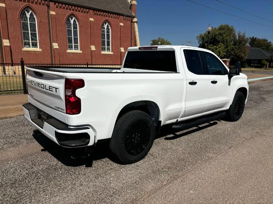 new 2025 Chevrolet Silverado 1500 car, priced at $43,090