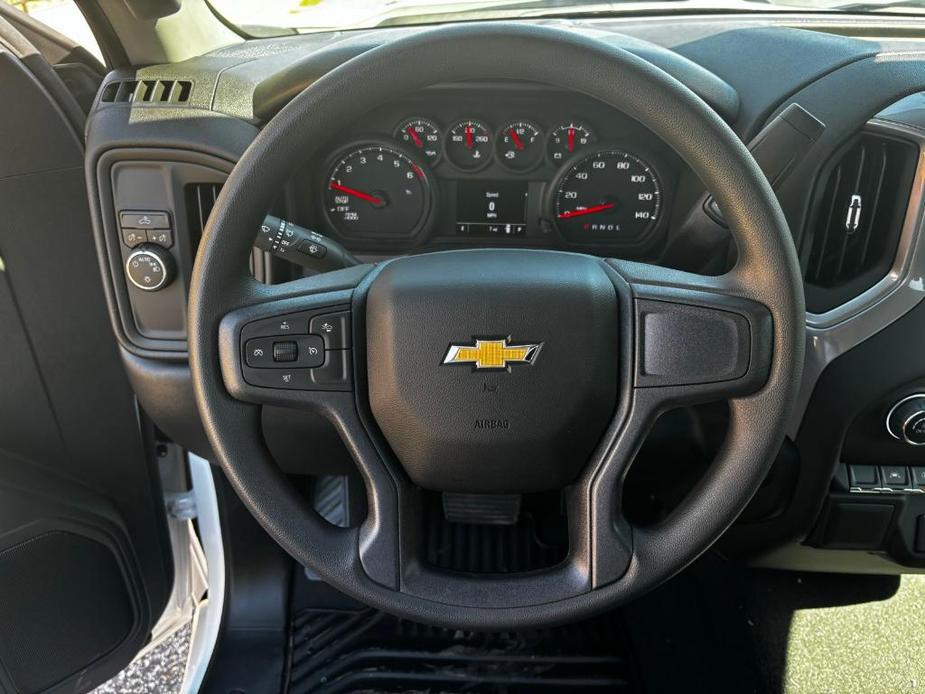 new 2025 Chevrolet Silverado 1500 car, priced at $43,090