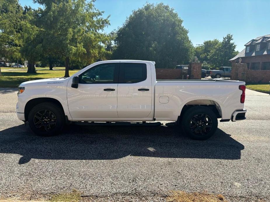 new 2025 Chevrolet Silverado 1500 car, priced at $43,090