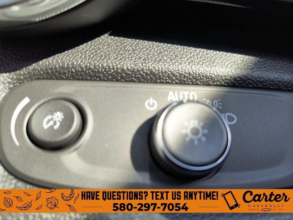 new 2026 Chevrolet Trax car, priced at $29,185