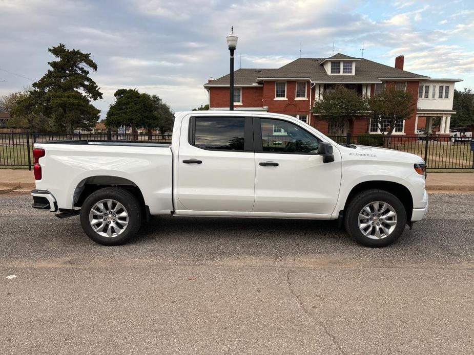 new 2025 Chevrolet Silverado 1500 car, priced at $42,645