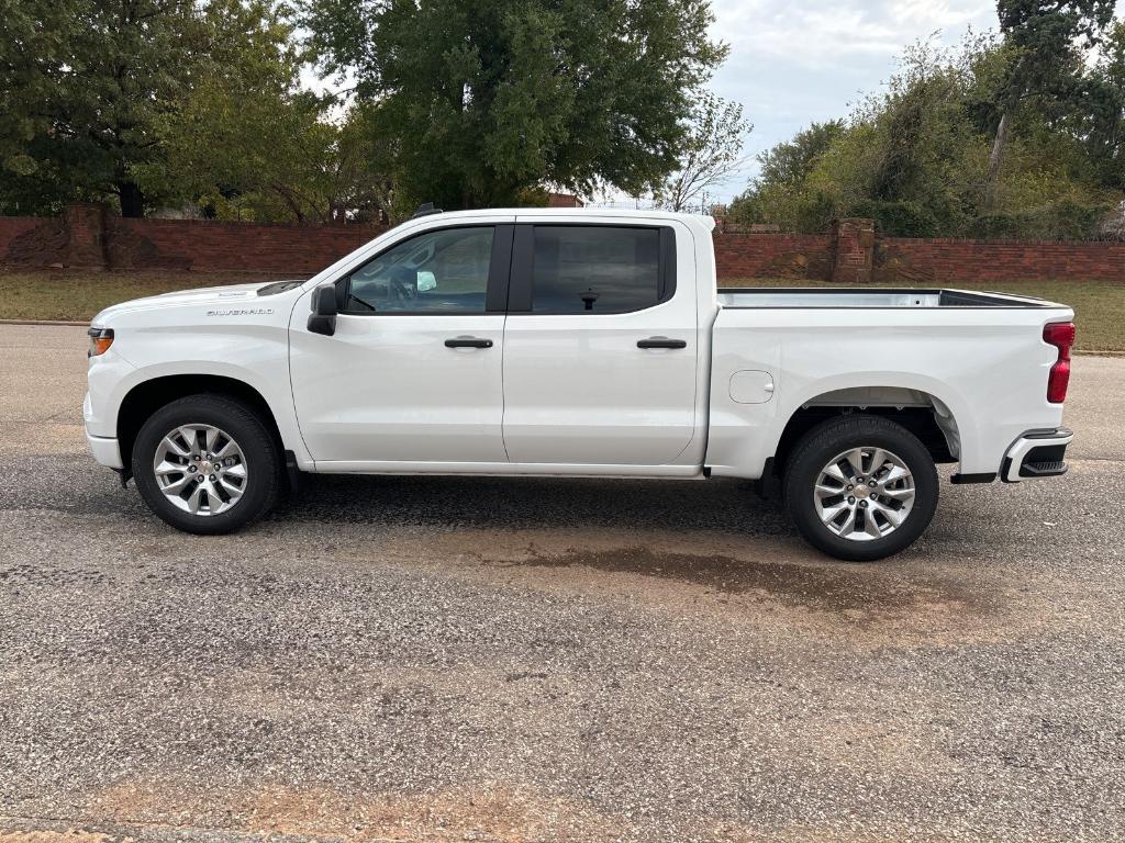 new 2025 Chevrolet Silverado 1500 car, priced at $42,645