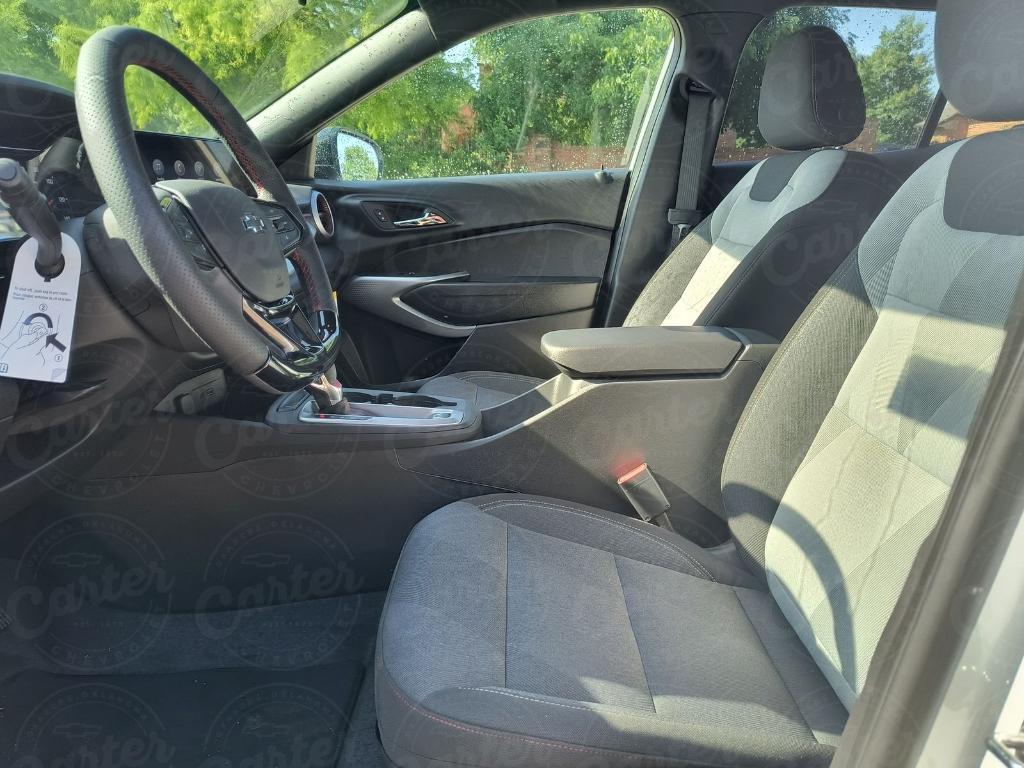 new 2025 Chevrolet Trax car, priced at $25,125