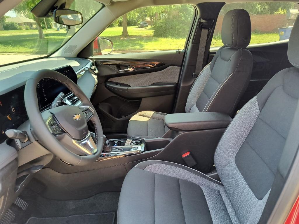 new 2026 Chevrolet TrailBlazer car, priced at $26,235