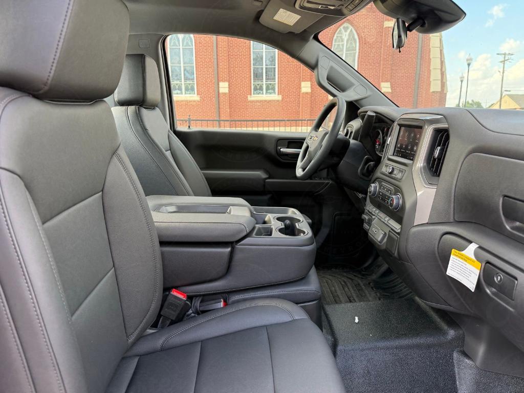 new 2025 Chevrolet Silverado 1500 car, priced at $37,650