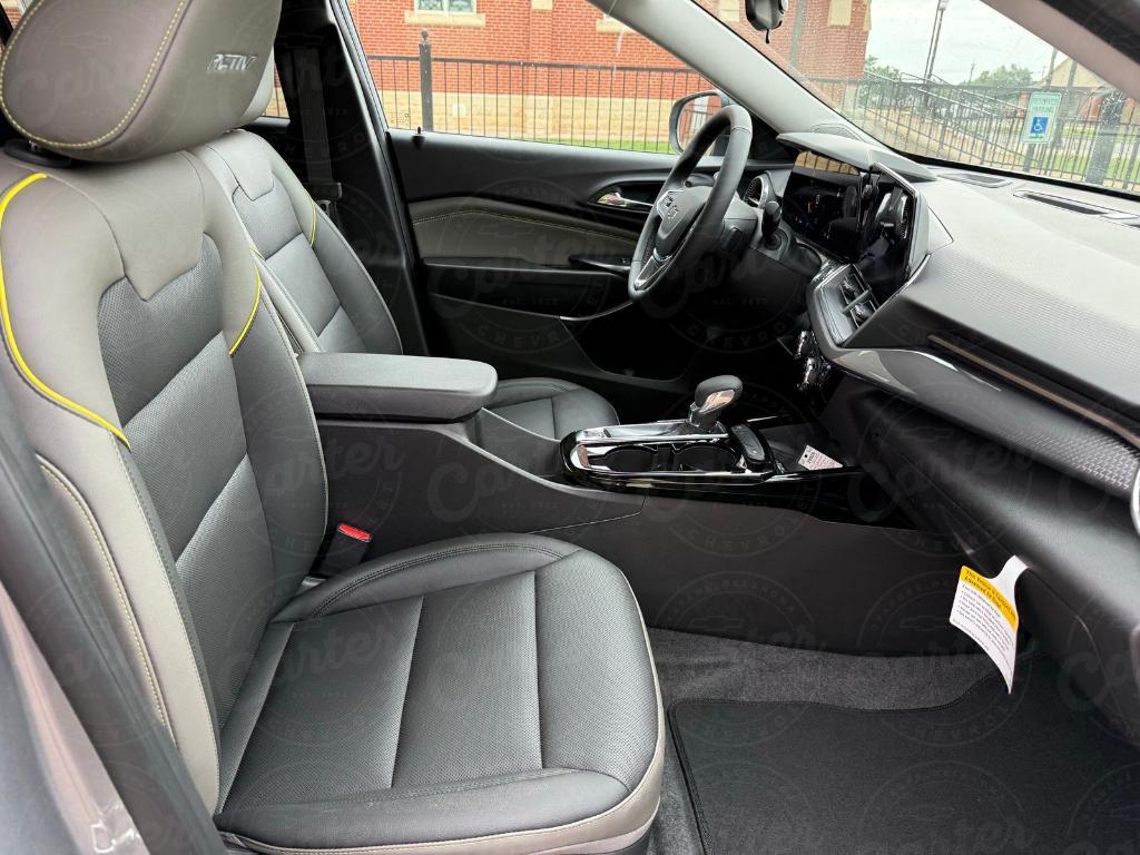 new 2025 Chevrolet Trax car, priced at $27,585