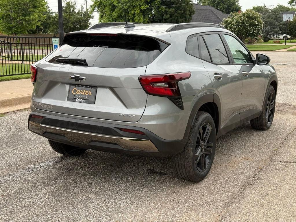 new 2025 Chevrolet Trax car, priced at $27,585
