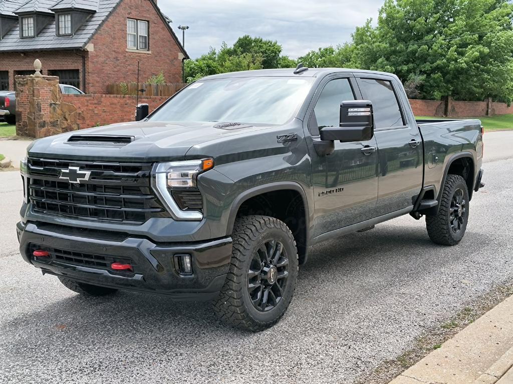 new 2025 Chevrolet Silverado 2500 car, priced at $67,525