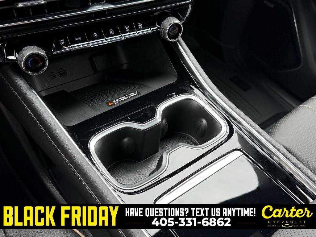 new 2026 Chevrolet Traverse car, priced at $56,775