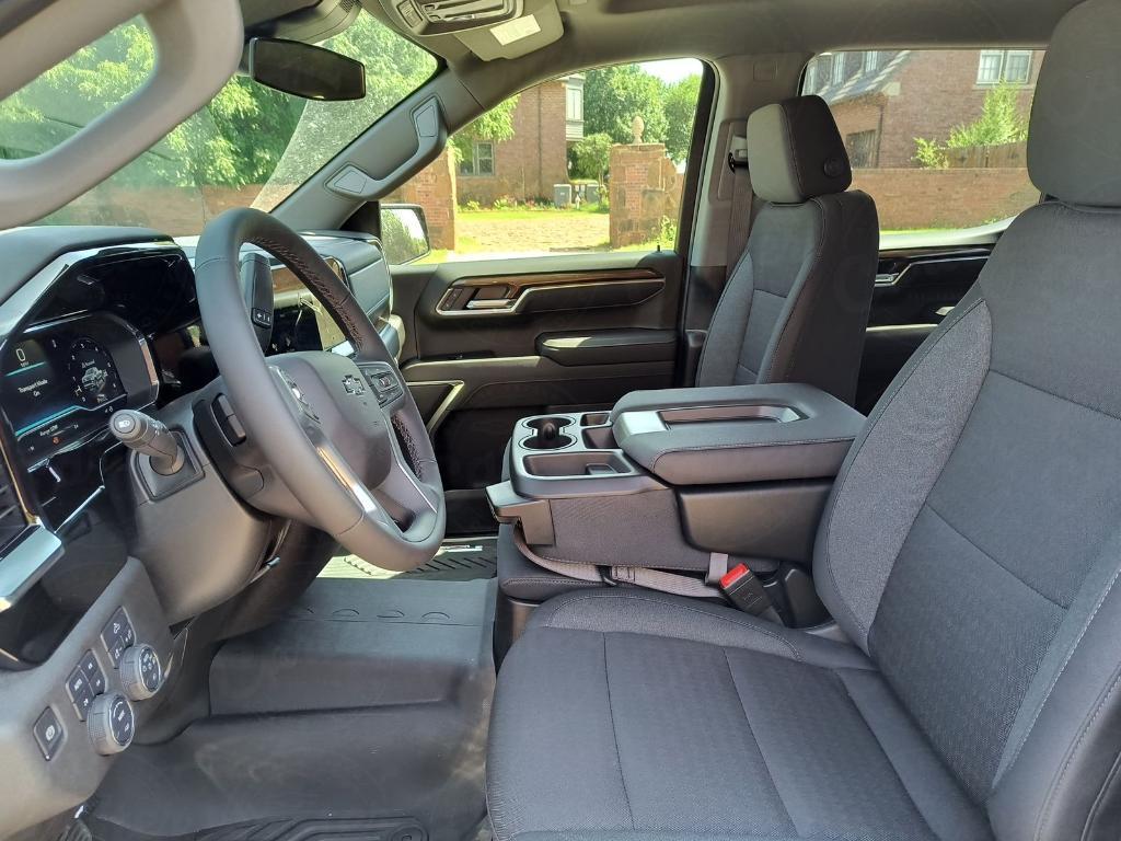 new 2025 Chevrolet Silverado 1500 car, priced at $53,582