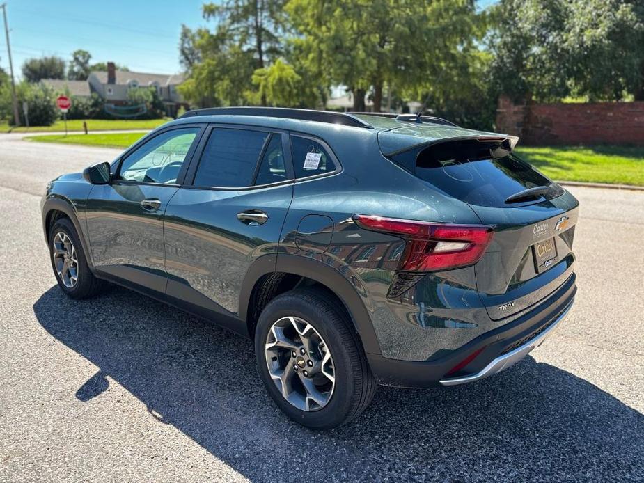 new 2025 Chevrolet Trax car, priced at $25,025