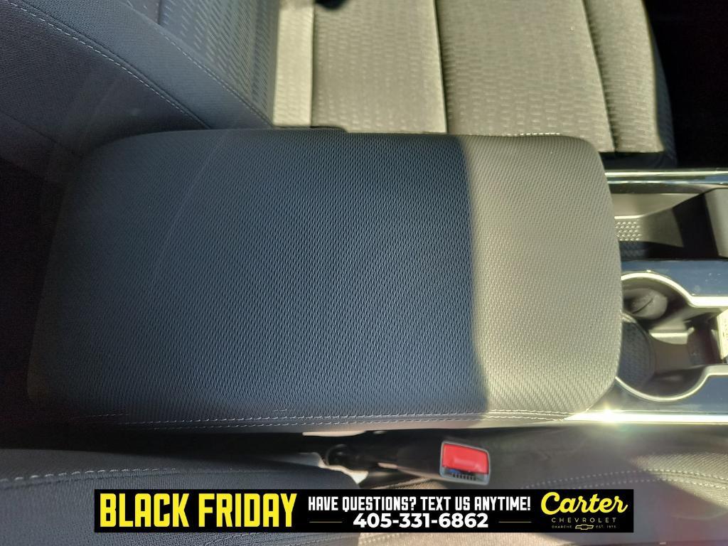 new 2026 Chevrolet Equinox car, priced at $29,835