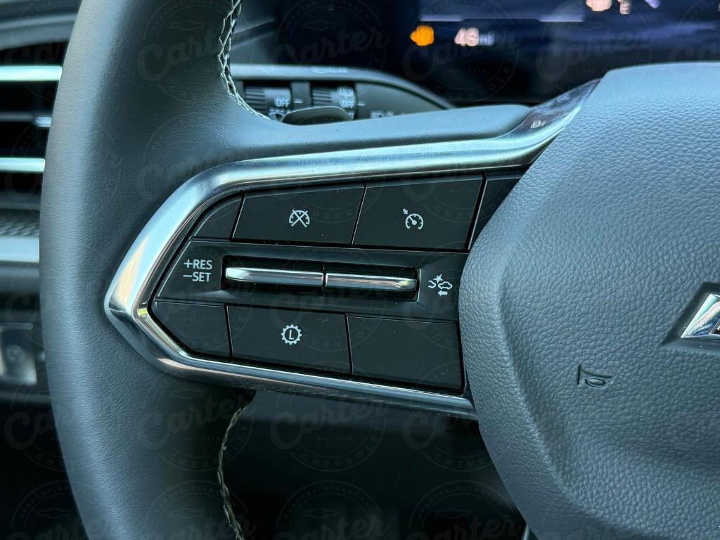 new 2025 Chevrolet Traverse car, priced at $44,980