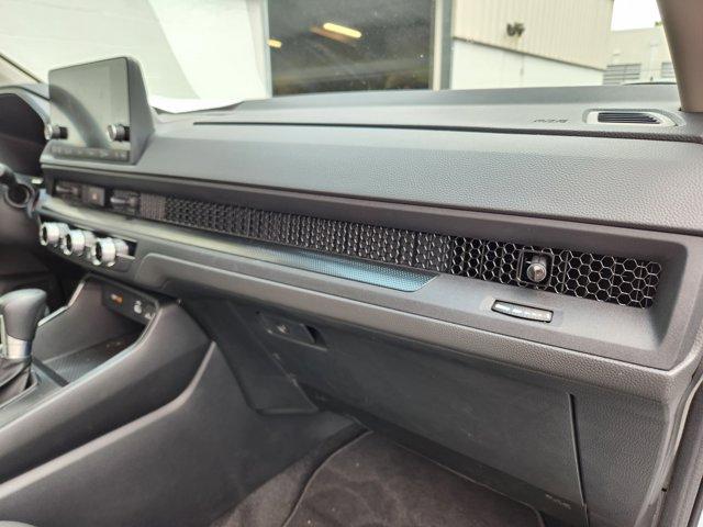 used 2025 Honda CR-V car, priced at $31,987